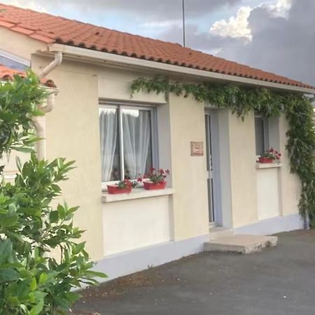 La Maison Madame Villa Chambretaud Exterior foto